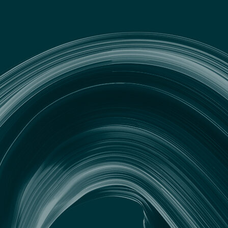 Plastische Struktur in diversen Blautönen vor blauem Hintergrund